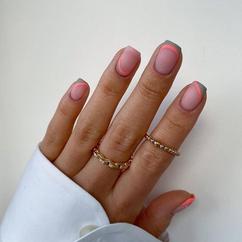 Модный летний френч 2026 – лучшие примеры цветного френча