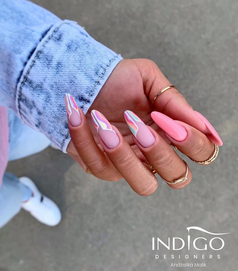 Модный летний френч 2026 – лучшие примеры цветного френча