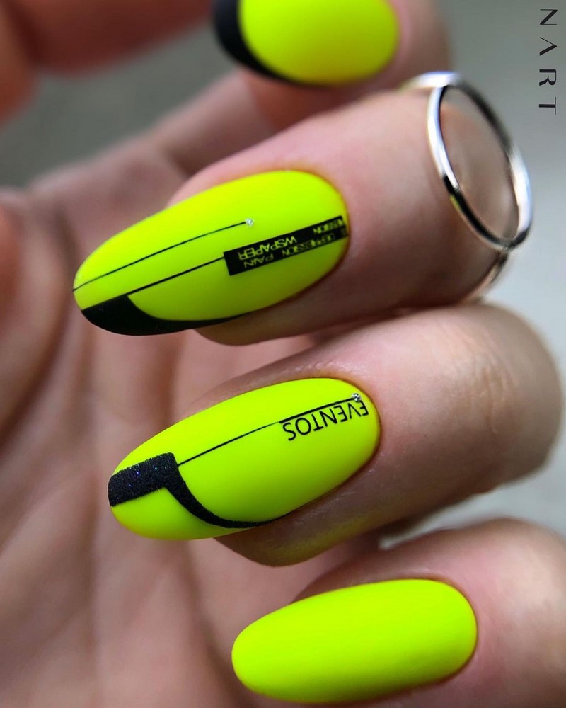 Модный летний френч 2026 – лучшие примеры цветного френча