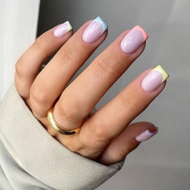 Модный летний френч 2026 – лучшие примеры цветного френча