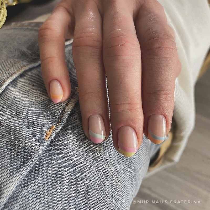 Модный летний френч 2026 – лучшие примеры цветного френча