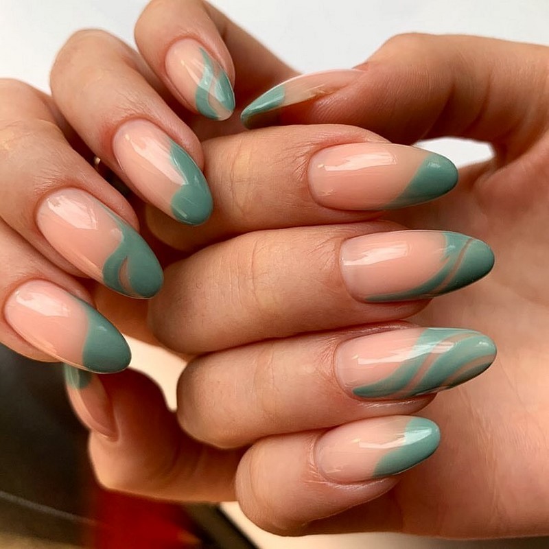 Модный летний френч 2026 – лучшие примеры цветного френча