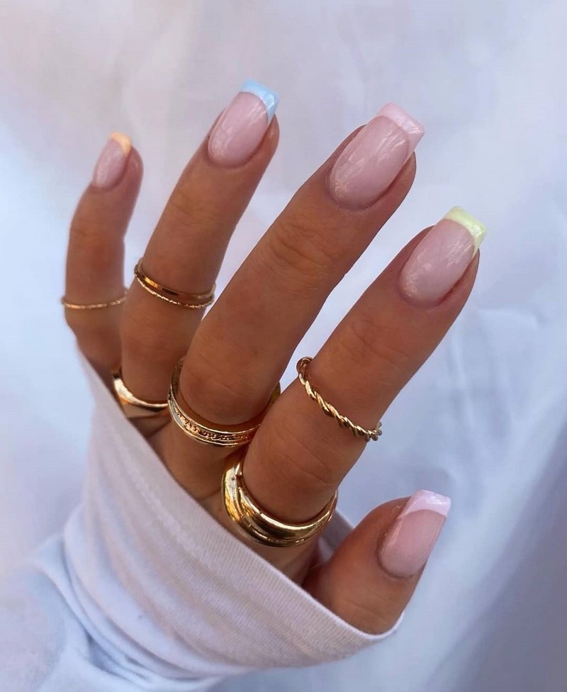 Модный летний френч 2026 – лучшие примеры цветного френча