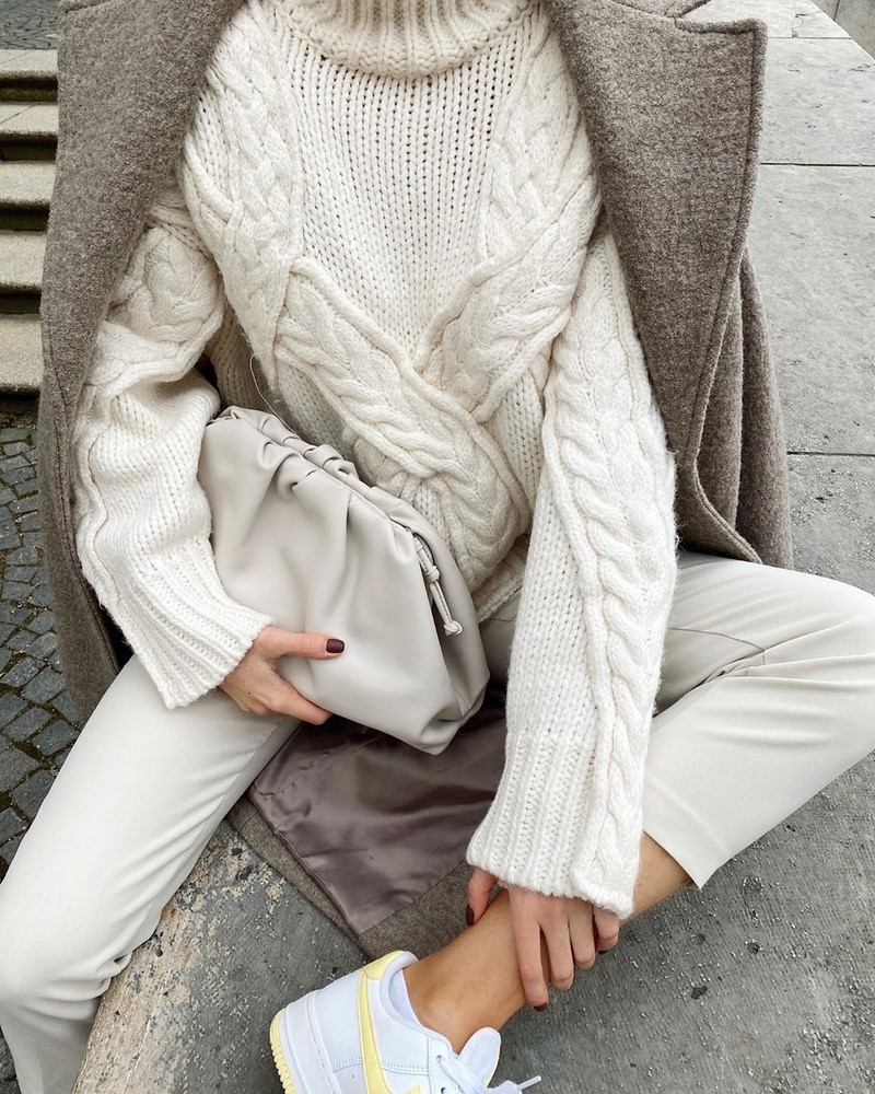 Красивые свитера 2026 года и модные свитшоты – фото, новинки, тренды