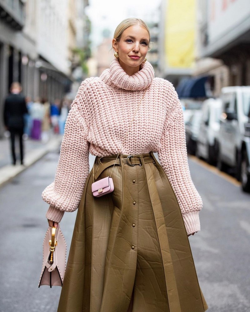 Красивые свитера 2026 года и модные свитшоты – фото, новинки, тренды