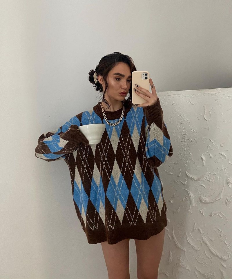 Красивые свитера 2026 года и модные свитшоты – фото, новинки, тренды