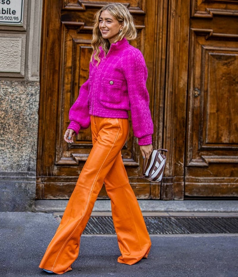 Мода на кожаные брюки 2026: актуальные фасоны в лучших сочетаниях