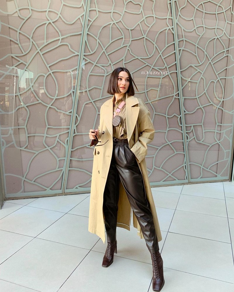 Мода на кожаные брюки 2026: актуальные фасоны в лучших сочетаниях