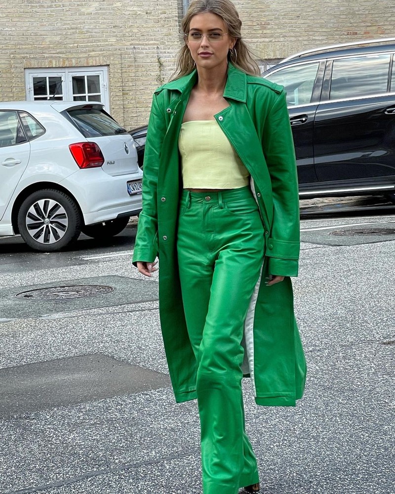 Мода на кожаные брюки 2026: актуальные фасоны в лучших сочетаниях