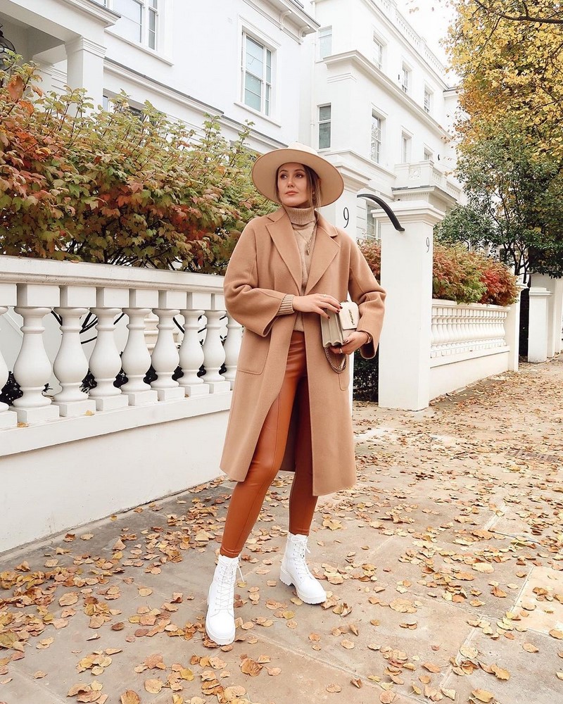 Мода на кожаные брюки 2026: актуальные фасоны в лучших сочетаниях