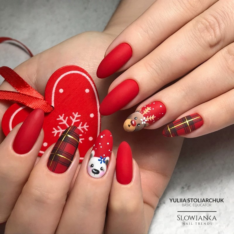 Рисунки в дизайне ноготков осень-зима 2026-2027: фото нейл-арта