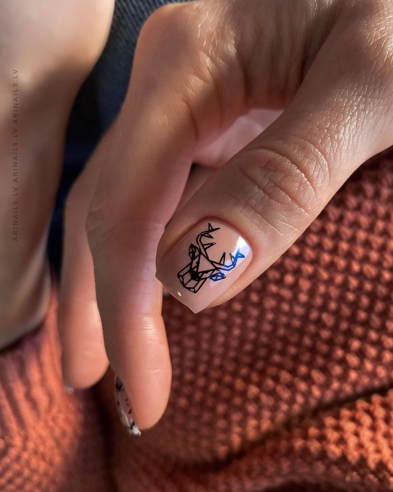 Рисунки в дизайне ноготков осень-зима 2026-2027: фото нейл-арта