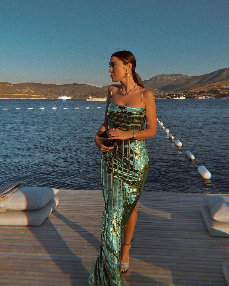 Новейшие модели платьев на весну-лето 2026: фото эксклюзив