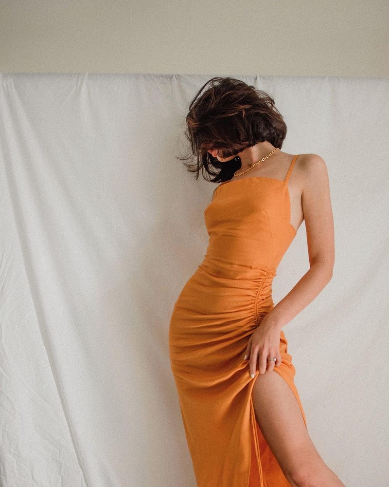 Новейшие модели платьев на весну-лето 2026: фото эксклюзив