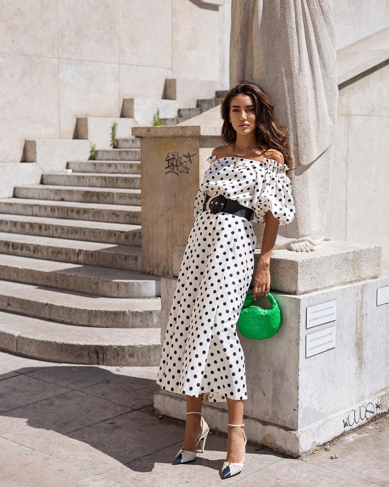 Новейшие модели платьев на весну-лето 2026: фото эксклюзив