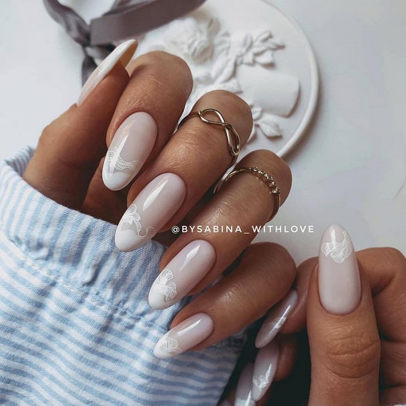 Красивый весенний маникюр 2026 года: идеи, новинки, тренды — фото