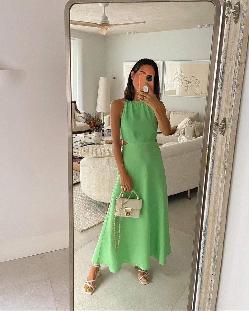 Новейшие модели платьев на весну-лето 2026: фото эксклюзив