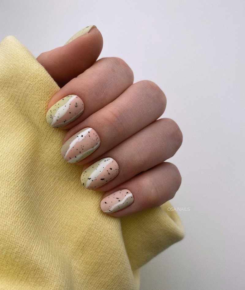 Красивый весенний маникюр 2026 года: идеи, новинки, тренды — фото