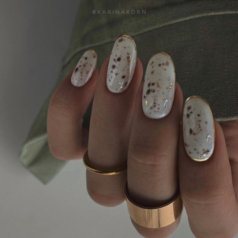 Красивый весенний маникюр 2026 года: идеи, новинки, тренды — фото