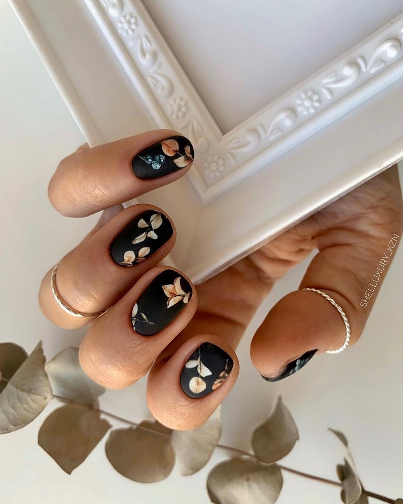 Красивый весенний маникюр 2026 года: идеи, новинки, тренды — фото