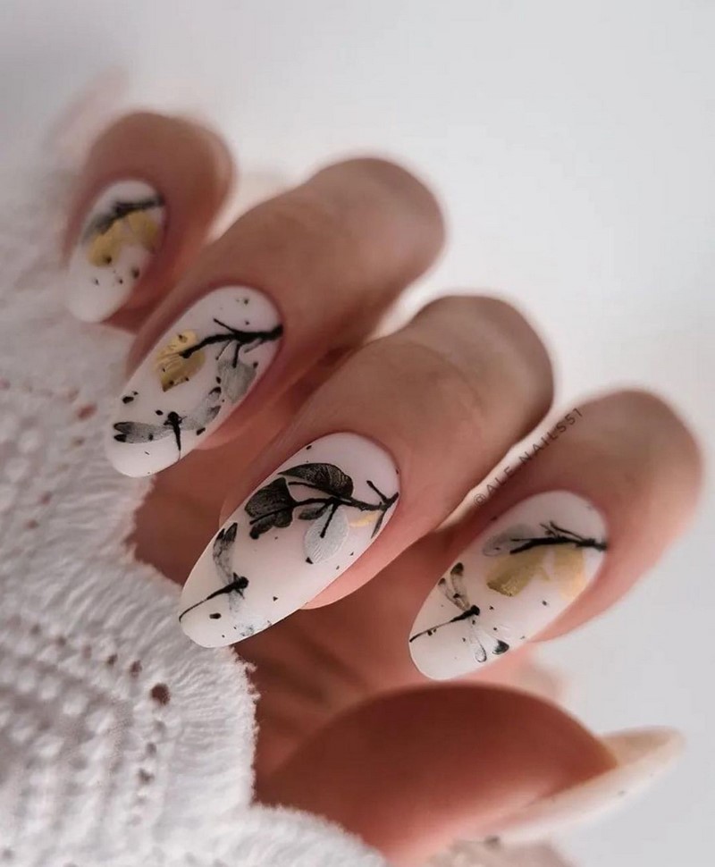 Красивый весенний маникюр 2026 года: идеи, новинки, тренды — фото