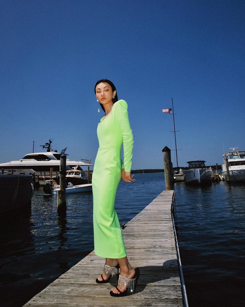 Новейшие модели платьев на весну-лето 2026: фото эксклюзив