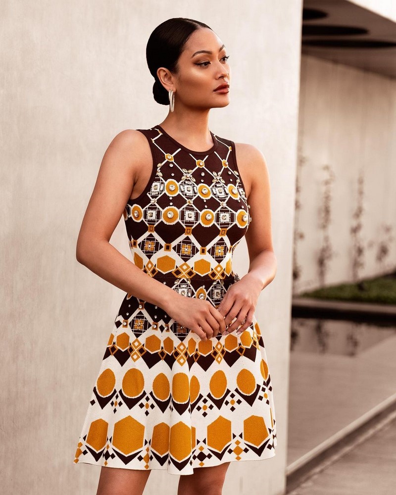 Новейшие модели платьев на весну-лето 2026: фото эксклюзив