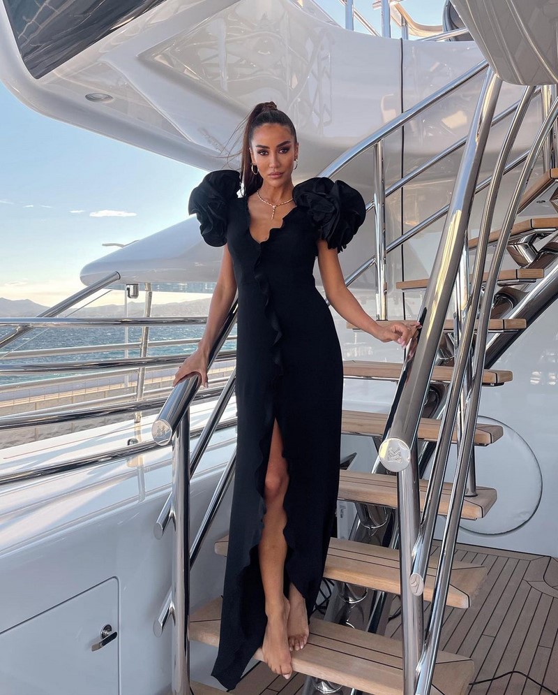 Новейшие модели платьев на весну-лето 2026: фото эксклюзив