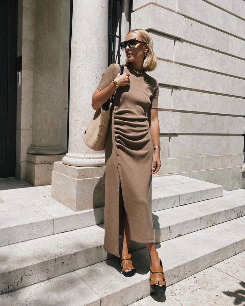 Новейшие модели платьев на весну-лето 2026: фото эксклюзив