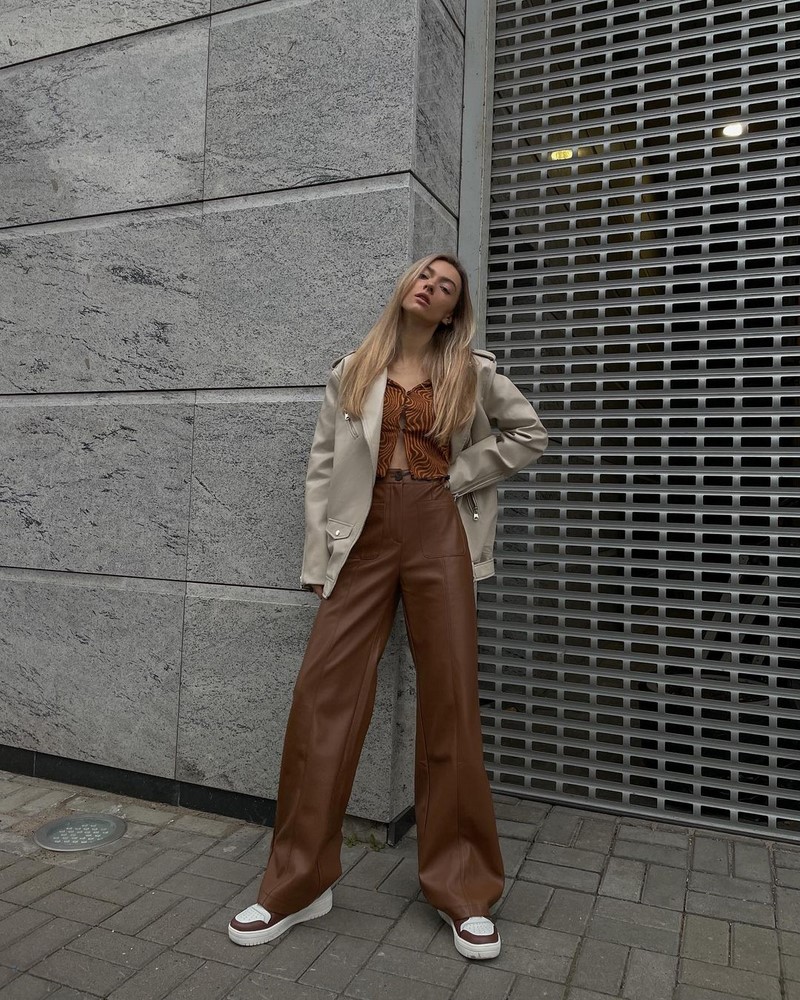 Ведущие тенденции в моде на женские брюки осень-зима 2026-2027 года