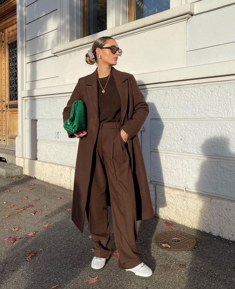 Ведущие тенденции в моде на женские брюки осень-зима 2026-2027 года