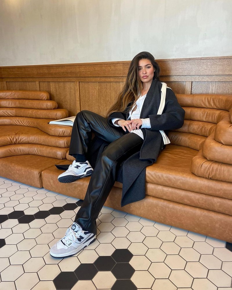 Ведущие тенденции в моде на женские брюки осень-зима 2026-2027 года