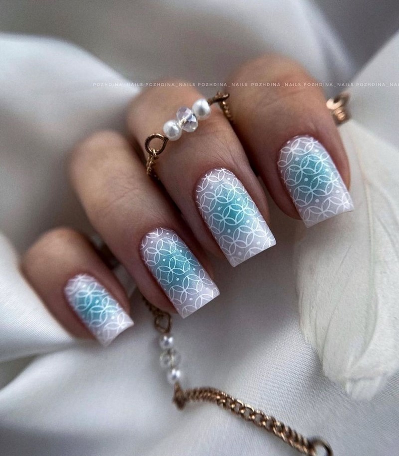 Роскошный новогодний маникюр 2027 года: фото, идеи маникюра на Новый год