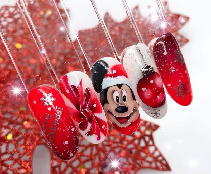 Зимний маникюр с рисунком 2026-2027: креативные тенденции зимнего нейл-арта