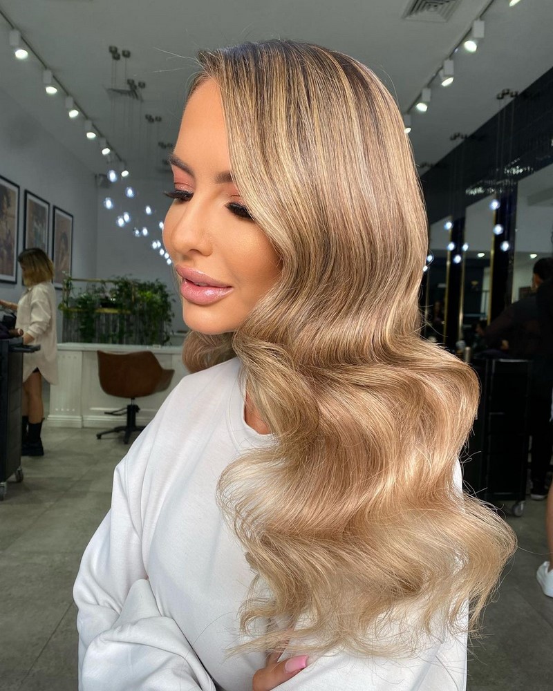 Новогодние прически 2027 – модные идеи, стили, тренды