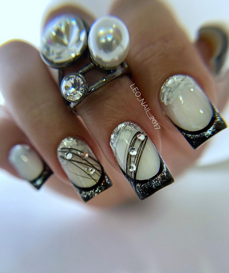 Новогодний маникюр 2027: креативные идеи нейл-дизайна