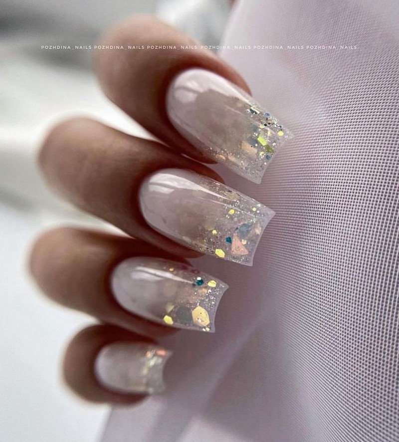 Роскошный новогодний маникюр 2027 года: фото, идеи маникюра на Новый год