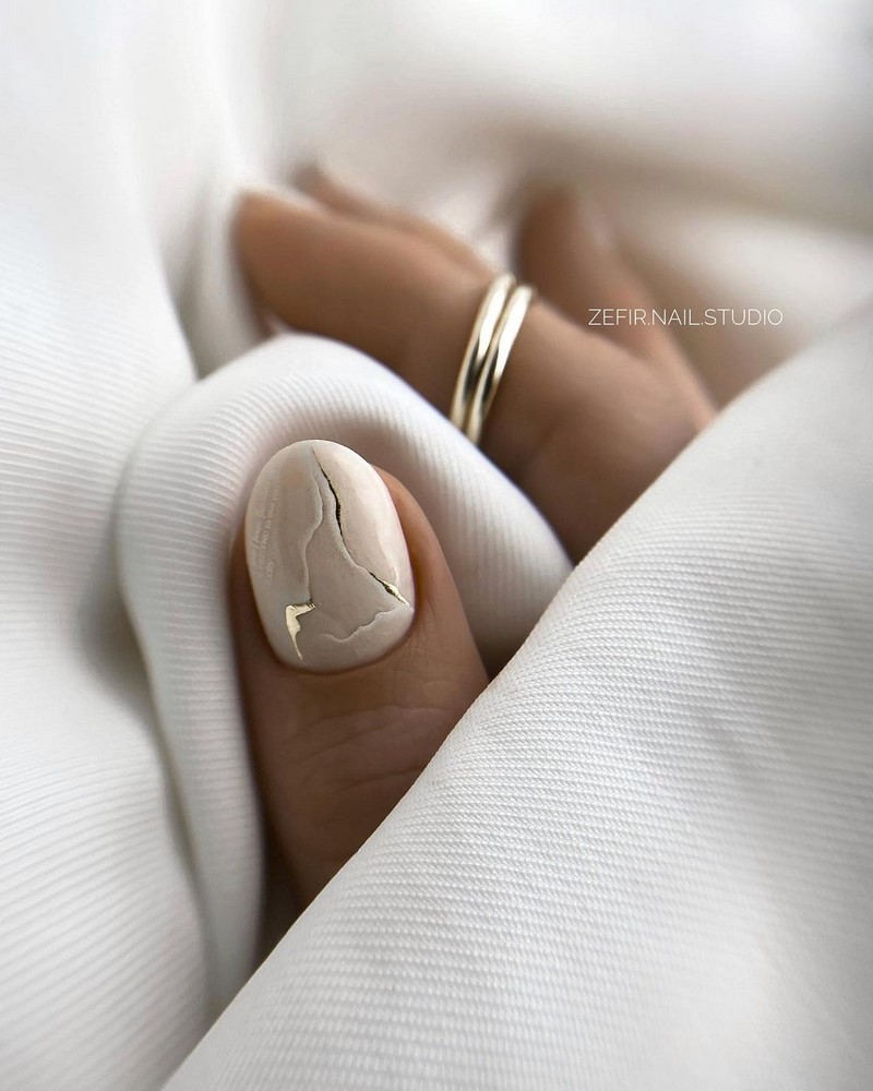 Роскошный новогодний маникюр 2027 года: фото, идеи маникюра на Новый год