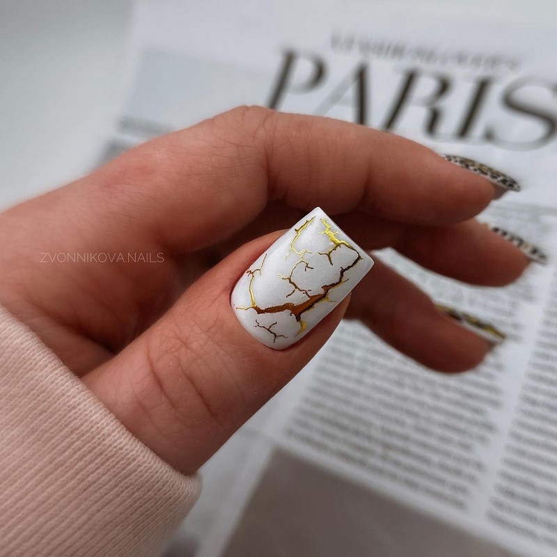 Роскошный новогодний маникюр 2027 года: фото, идеи маникюра на Новый год