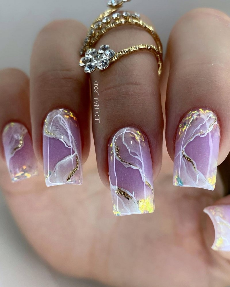 Роскошный новогодний маникюр 2027 года: фото, идеи маникюра на Новый год