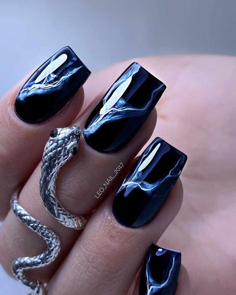 Роскошный новогодний маникюр 2027 года: фото, идеи маникюра на Новый год