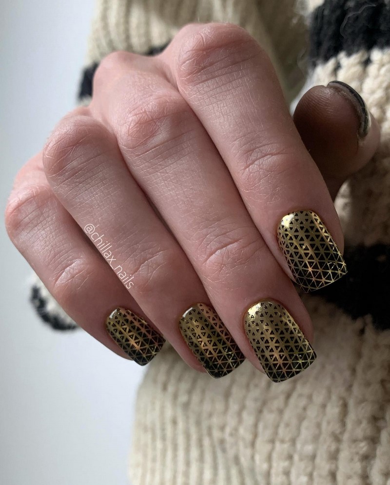 Роскошный новогодний маникюр 2027 года: фото, идеи маникюра на Новый год