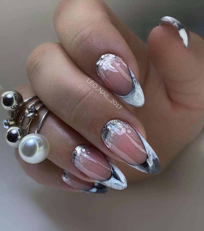 Роскошный новогодний маникюр 2027 года: фото, идеи маникюра на Новый год