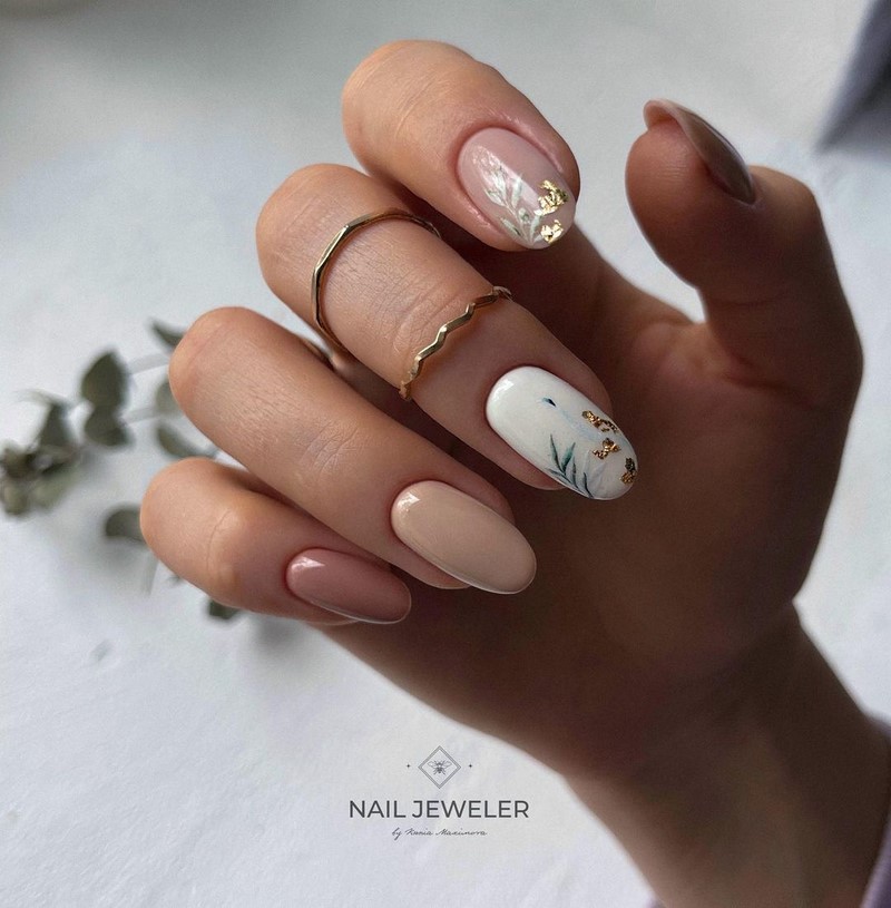 Роскошный новогодний маникюр 2027 года: фото, идеи маникюра на Новый год