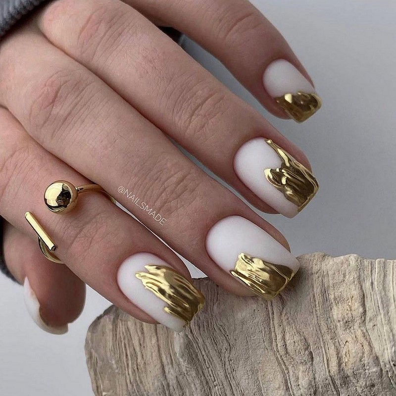 Роскошный новогодний маникюр 2027 года: фото, идеи маникюра на Новый год