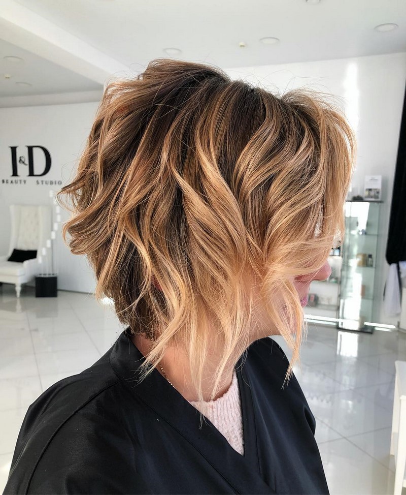 Новогодние прически 2027 – модные идеи, стили, тренды