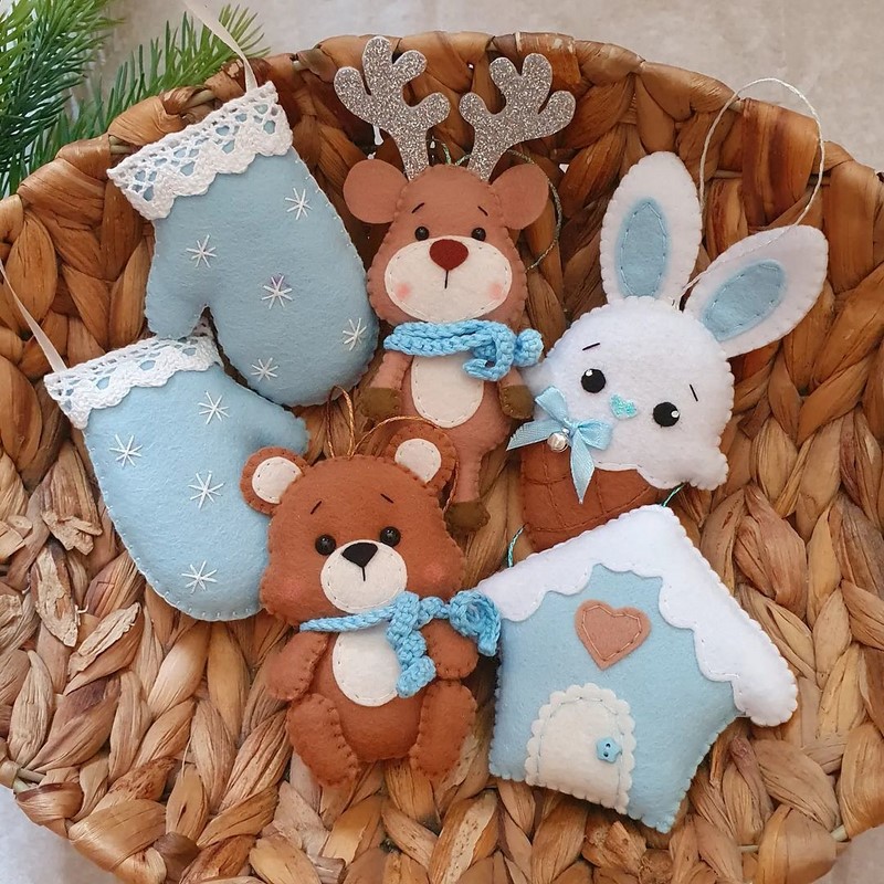 Новогодние игрушки своими руками: оригинальные поделки на Новый 2027 год