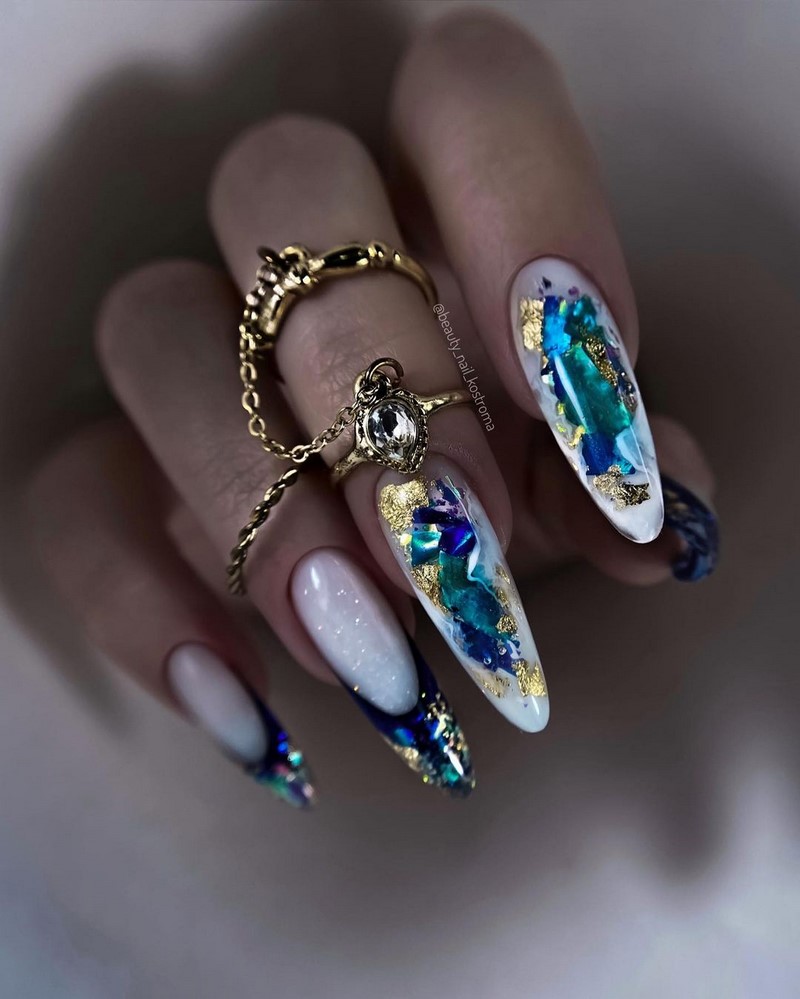 Новогодний маникюр 2027: креативные идеи нейл-дизайна