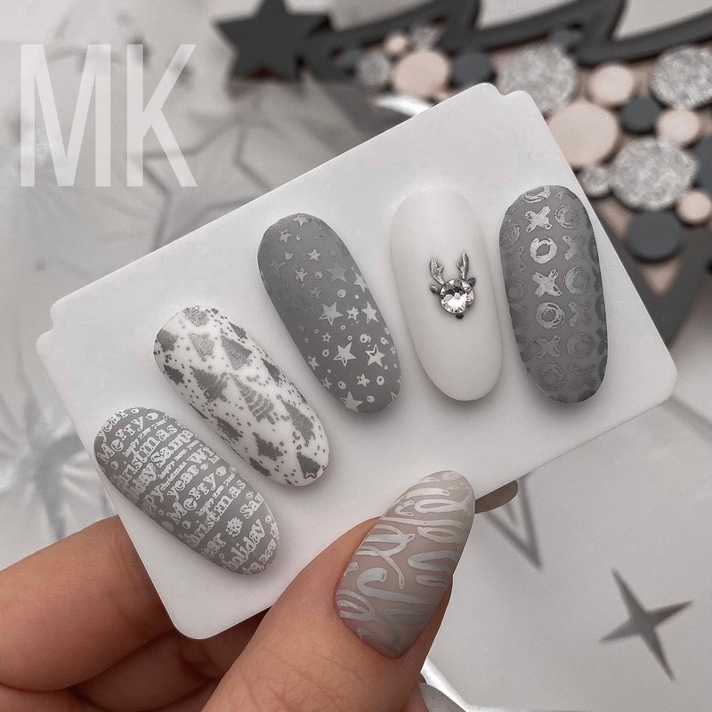 Новогодний маникюр 2027: креативные идеи нейл-дизайна