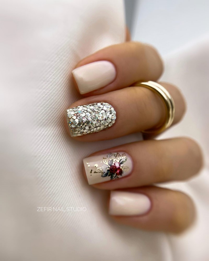 Новогодний маникюр 2027: креативные идеи нейл-дизайна